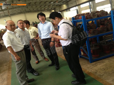 日本細(xì)川密克朗來(lái)我公司進(jìn)行考察交流